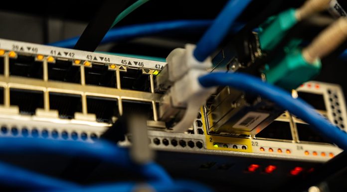 Dehost: Oyun Sunucuları ve Alan Adları dehost1