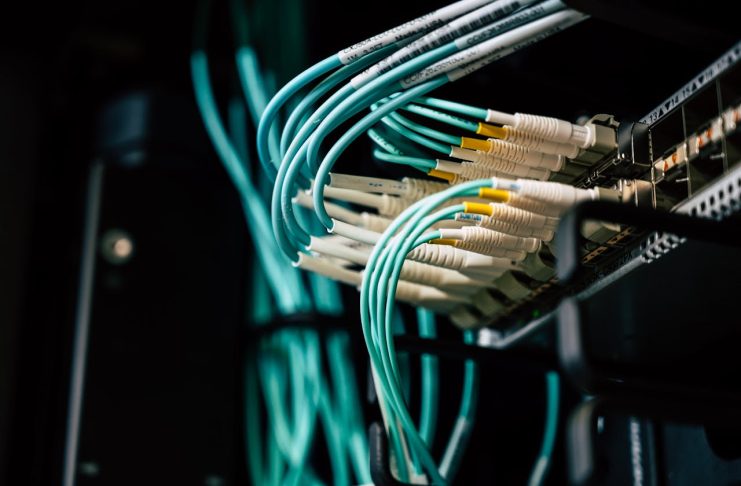 Web Hosting, VPS Kiralama ve Ryzen 9 VDS: İhtiyaçlarınıza Uygun Sunucu Seçimi dehost2